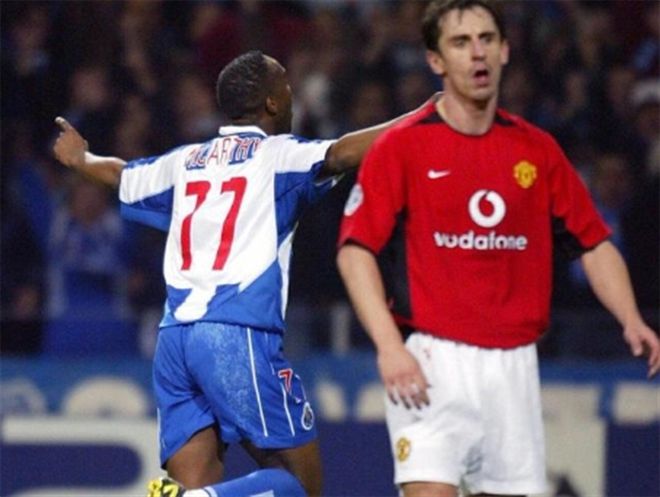 特别是在球 特别是在球