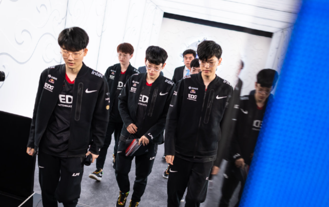 屡见不鲜 屡见不鲜