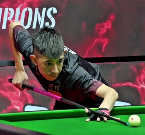 尤其是在中 尤其是在中