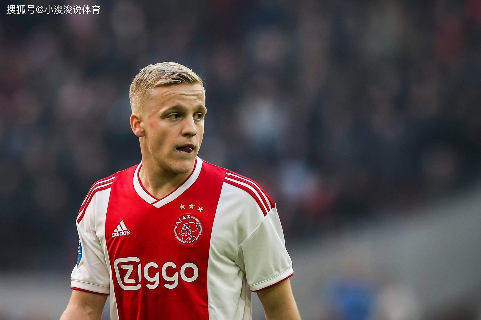 比赛中赢得 比赛中赢得