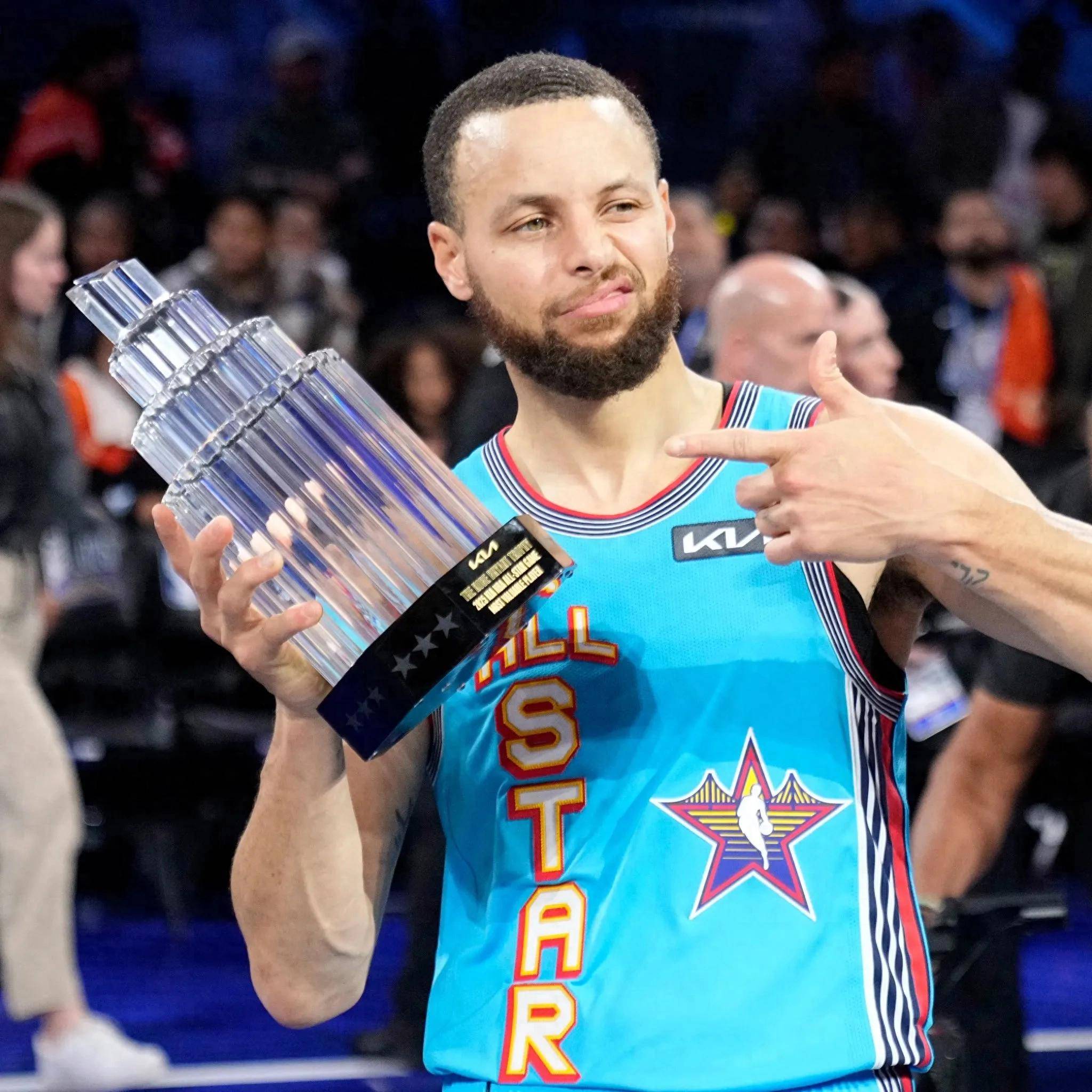 界足坛崭露 界足坛崭露